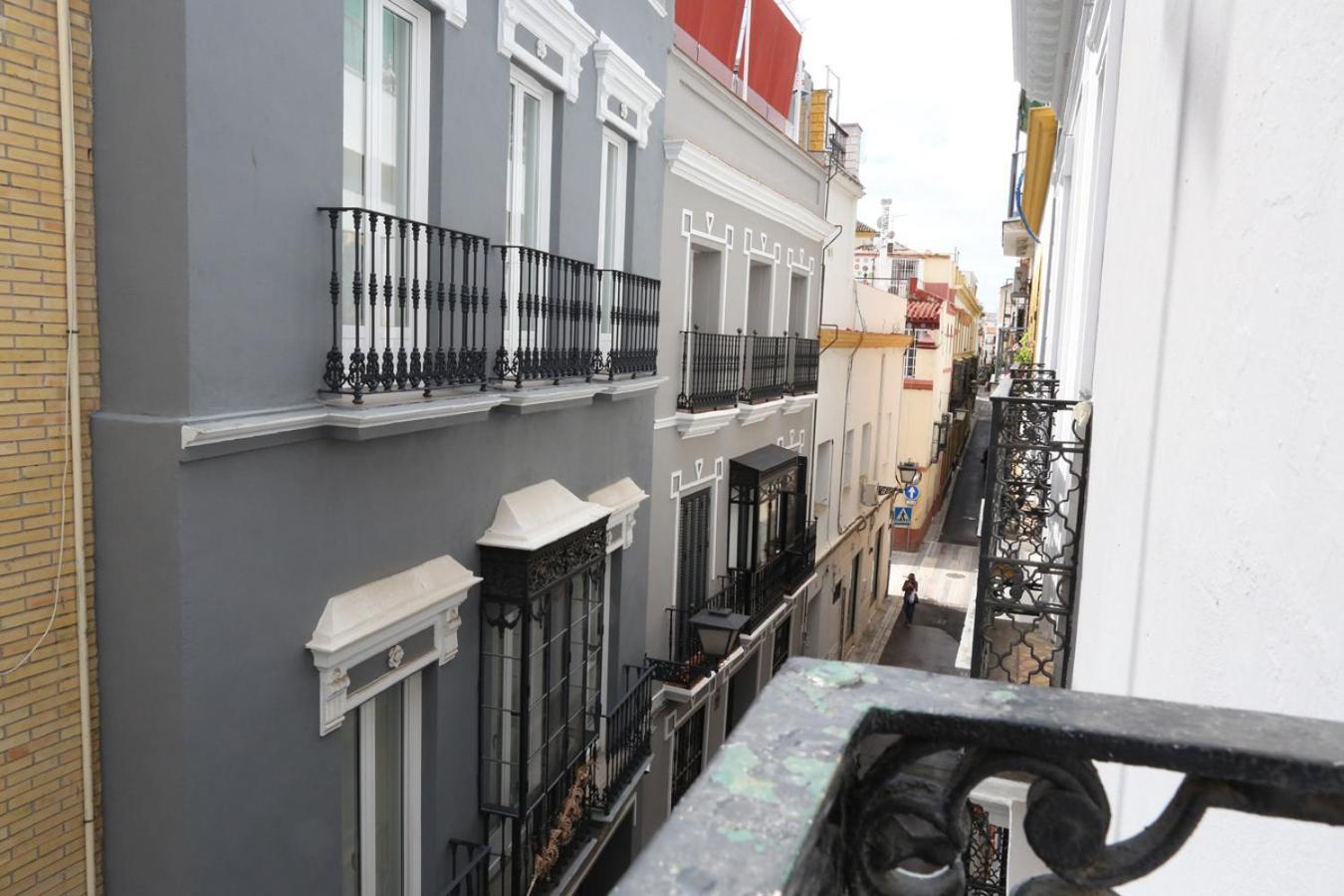La Central Sevilla Extérieur photo