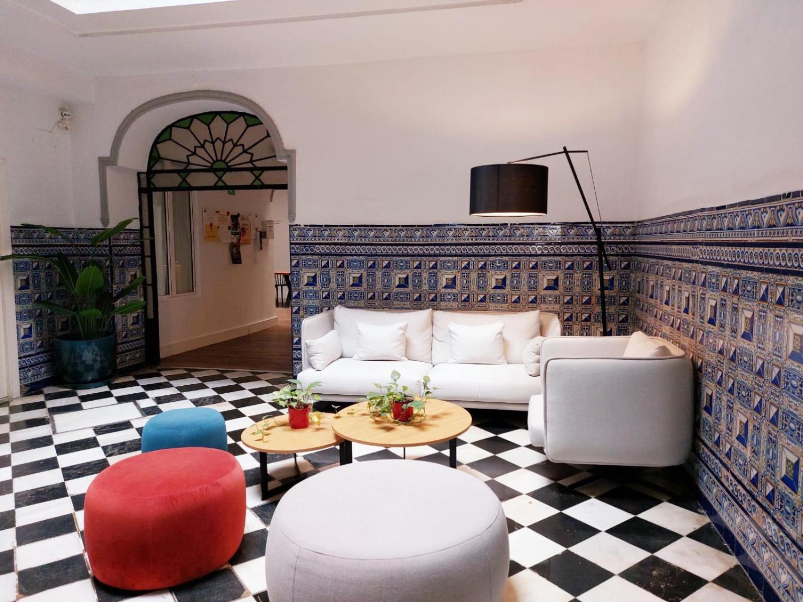 La Central Sevilla Extérieur photo